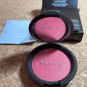 Becca Luminous Blush Snapdragon